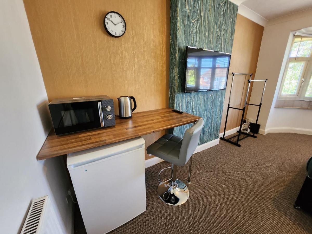 Solihull Shared House Acocks Green المظهر الخارجي الصورة