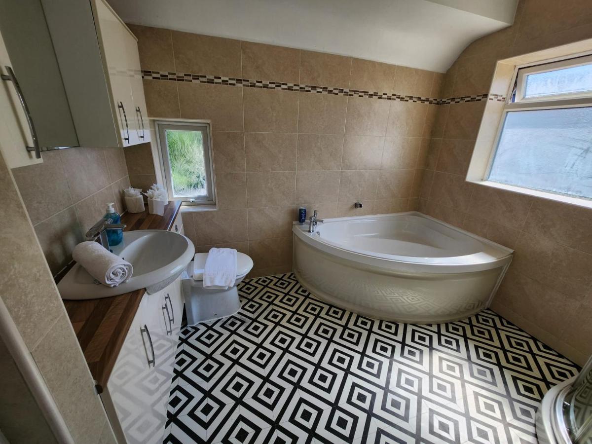 Solihull Shared House Acocks Green المظهر الخارجي الصورة