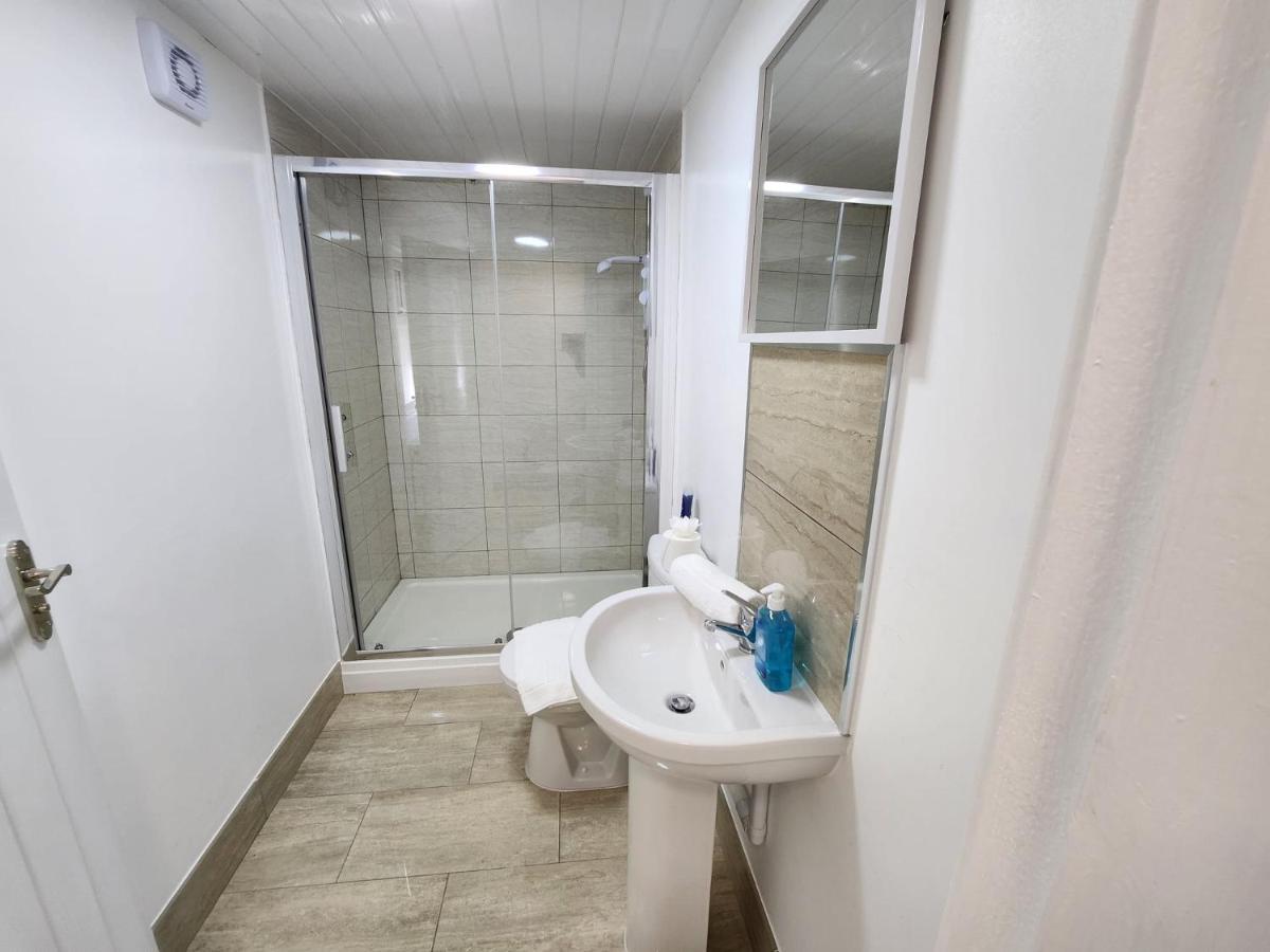 Solihull Shared House Acocks Green المظهر الخارجي الصورة